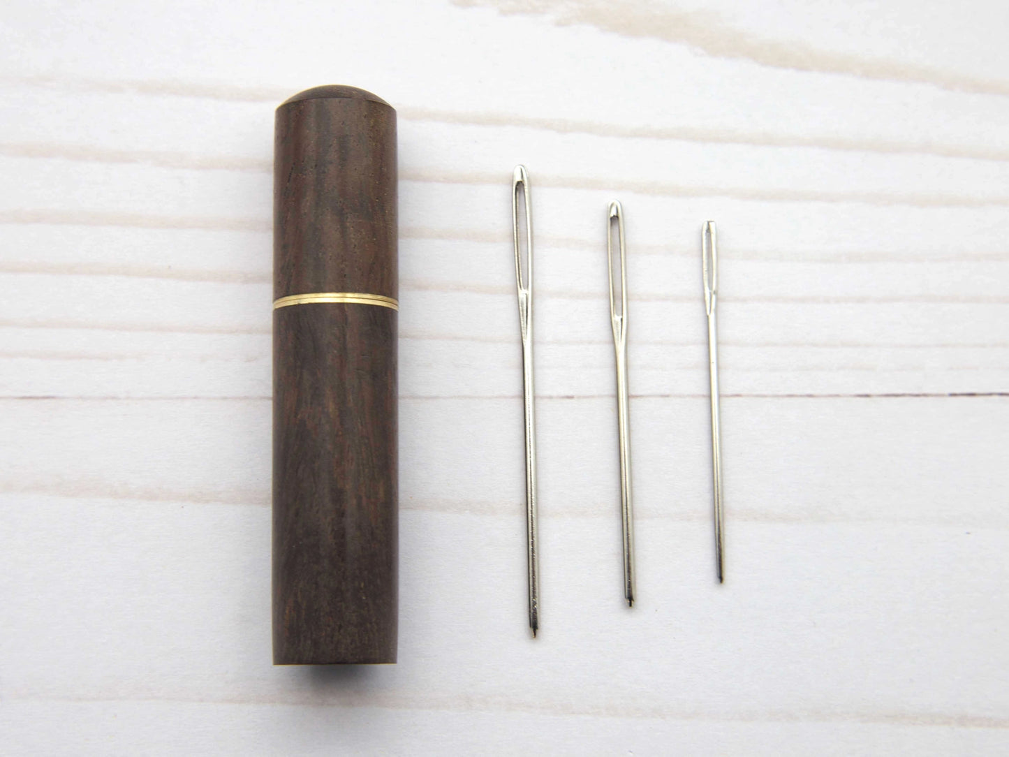 Wooden Darning Needle Storage Case